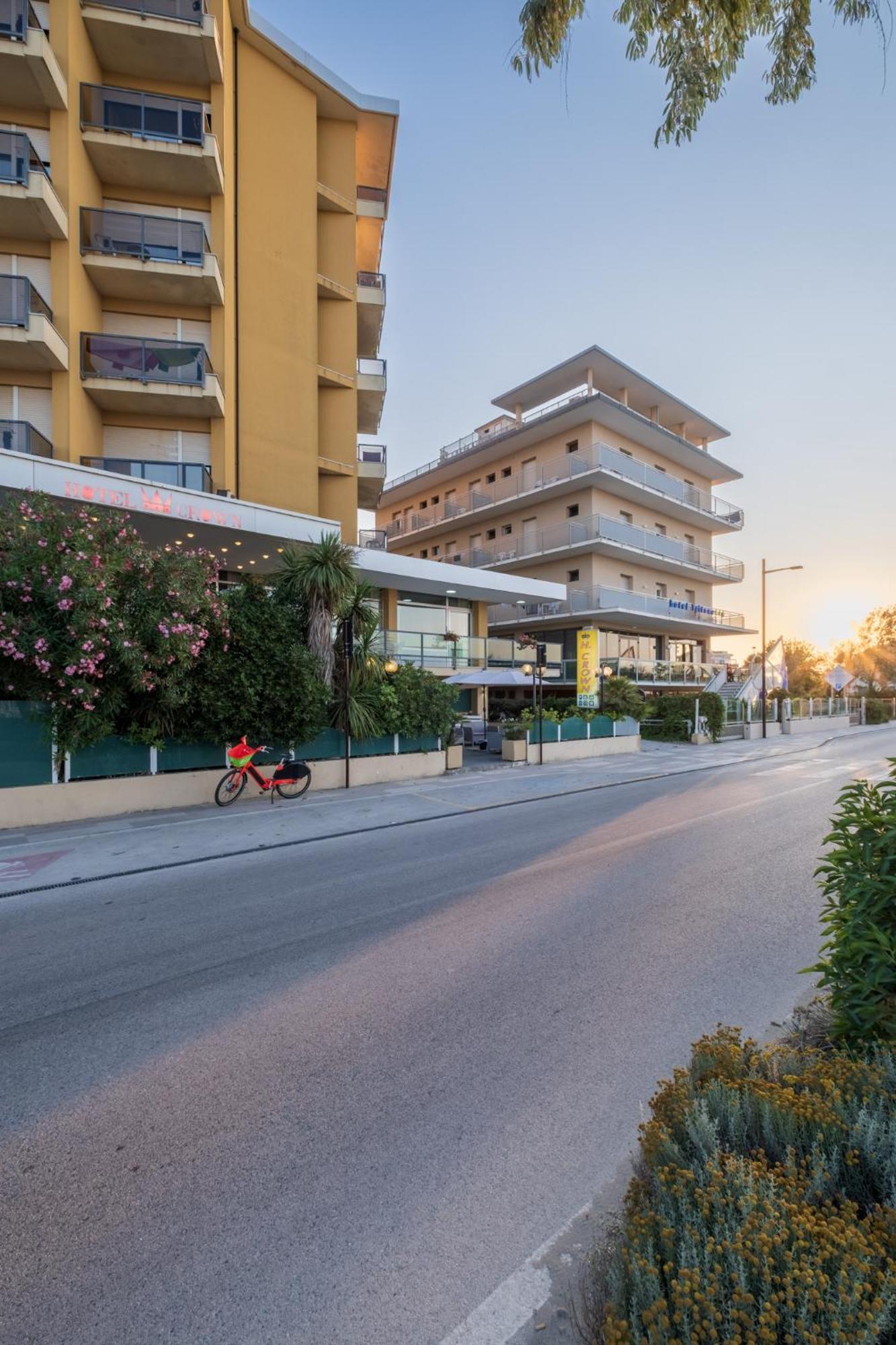 Hotel Crown Rimini Kültér fotó