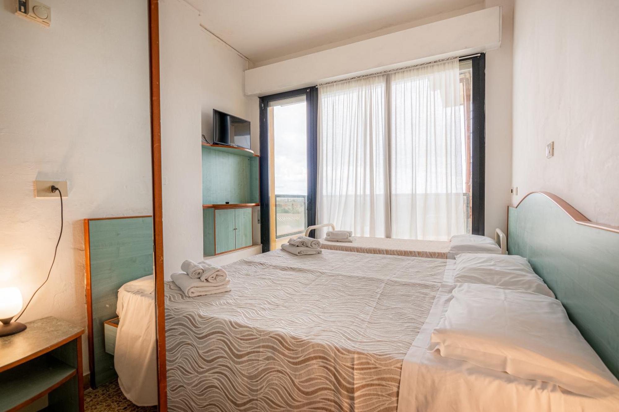 Hotel Crown Rimini Kültér fotó