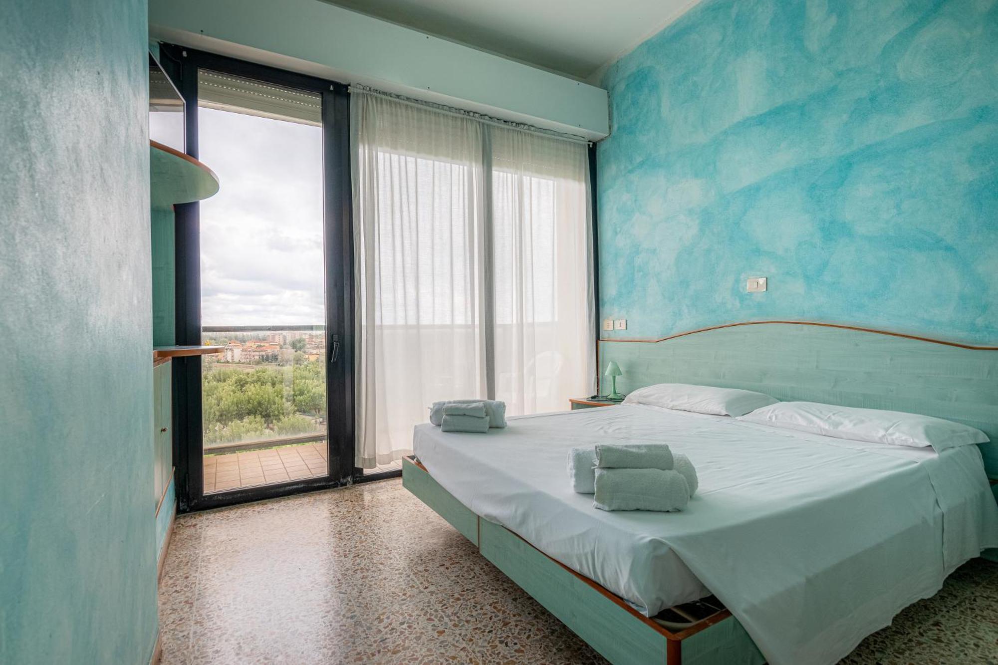 Hotel Crown Rimini Kültér fotó